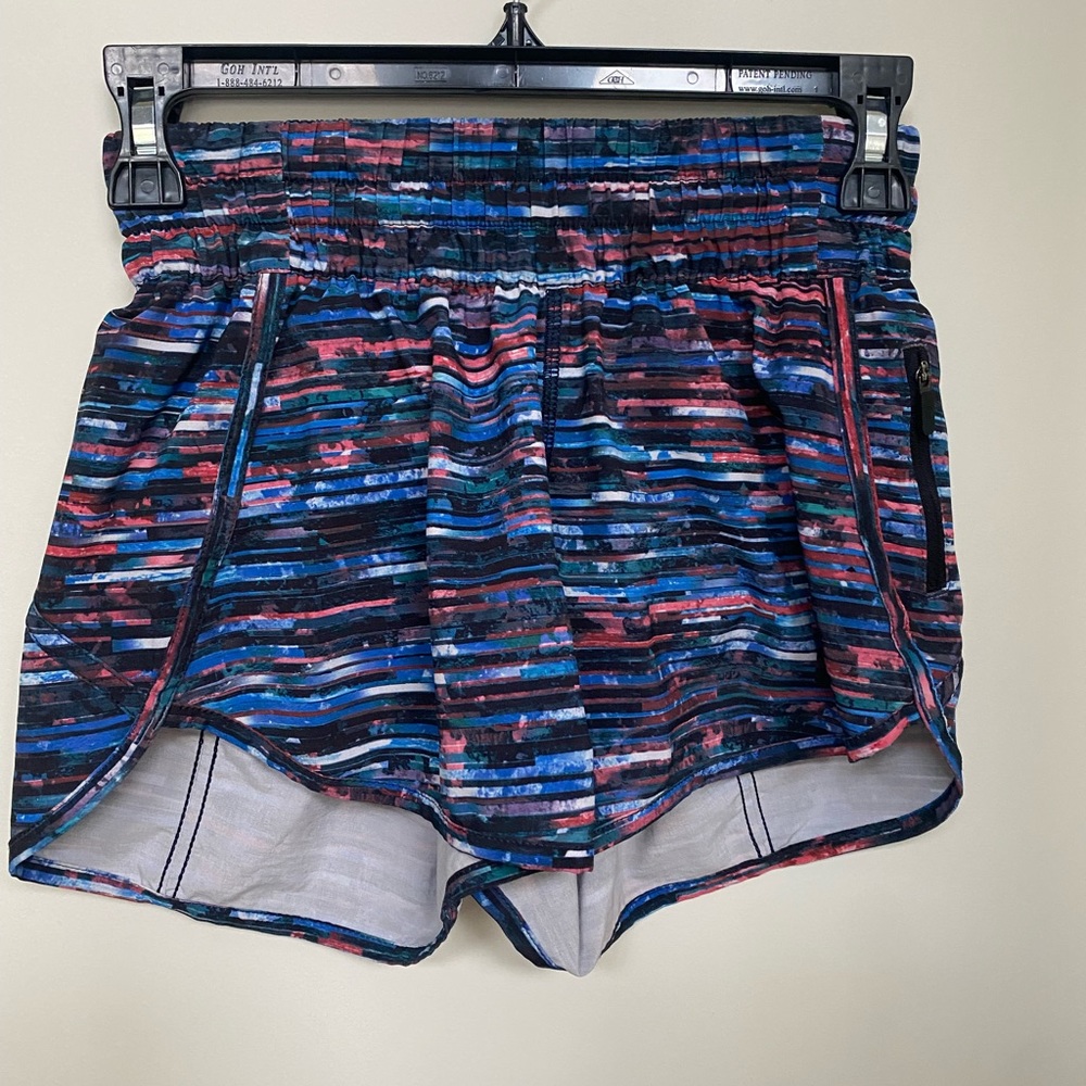 Lululemon Training Women’s Workout Shorts!